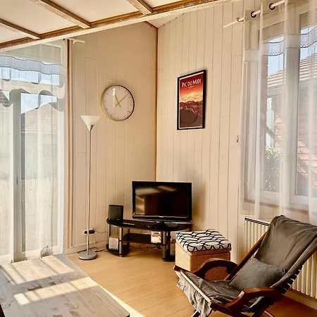 Le Marquis - Proche Gare - 15 Min Sanctuaire Apartment
