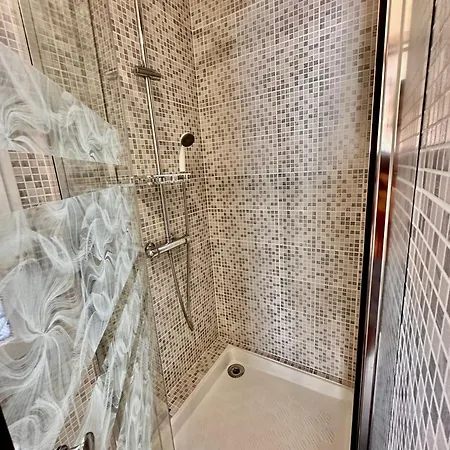 Le Marquis - Proche Gare - 15 Min Sanctuaire דירה לורדה