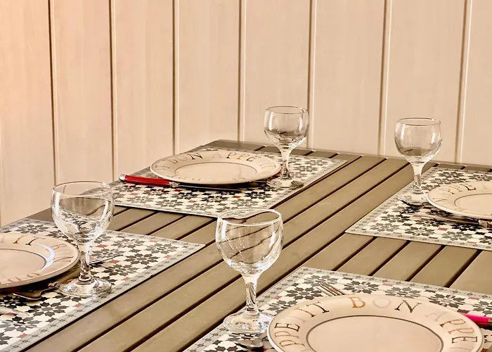 Le Marquis - Proche Gare - 15 Min Sanctuaire Лурд